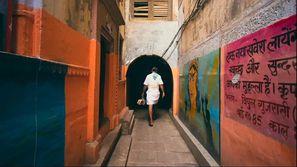 Wandering Through the Enchanting Lanes of Banaras