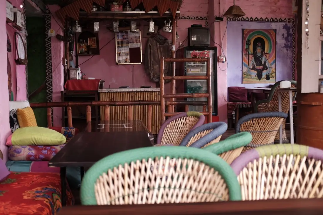 A Live Free Guide to the Cafes of Rishikesh